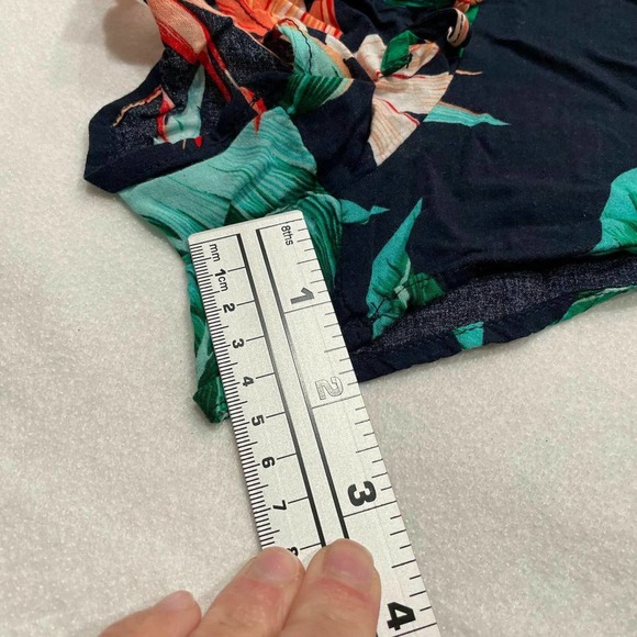 SHEIN Size S Women's Tropical Print Tulip Wrap Hem Shorts Drawstring Waist Boho - Picture 4 of 6